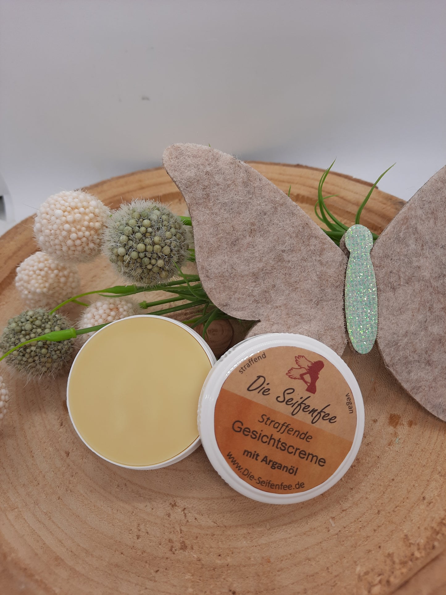 Straffende Gesichtscreme mit Arganöl